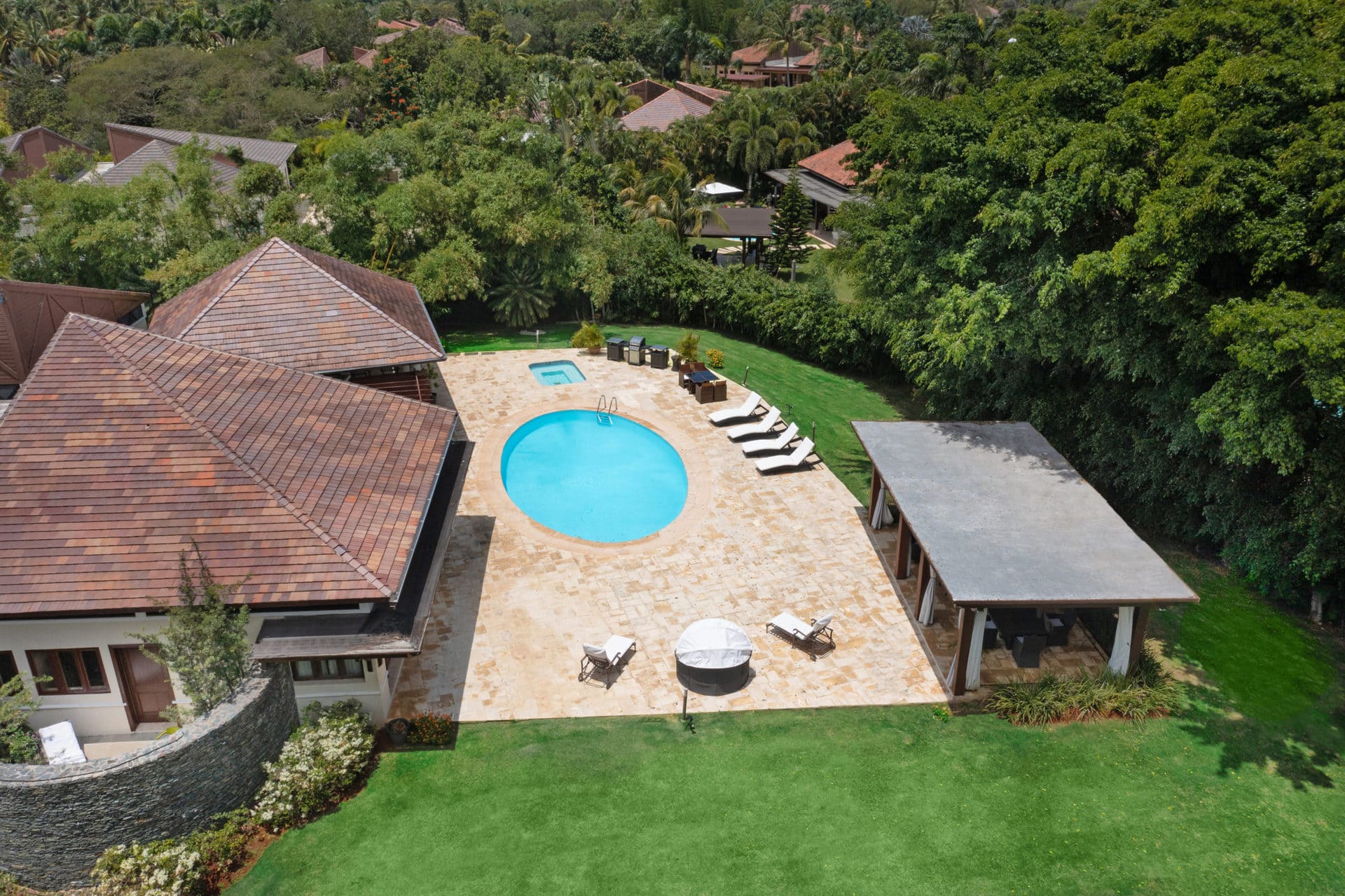 Classic 5 Bedroom Villa Olivo Aerial