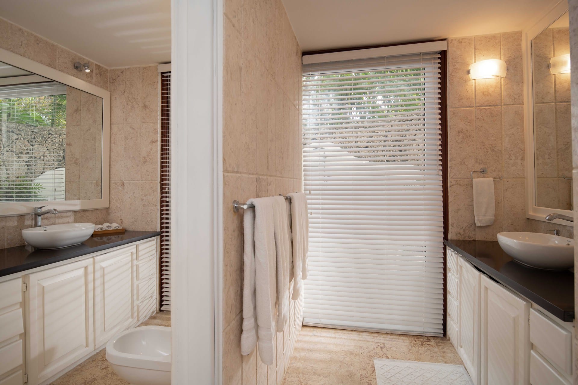 Exclusive 4 Bedroom Villa Aitana Bathroom