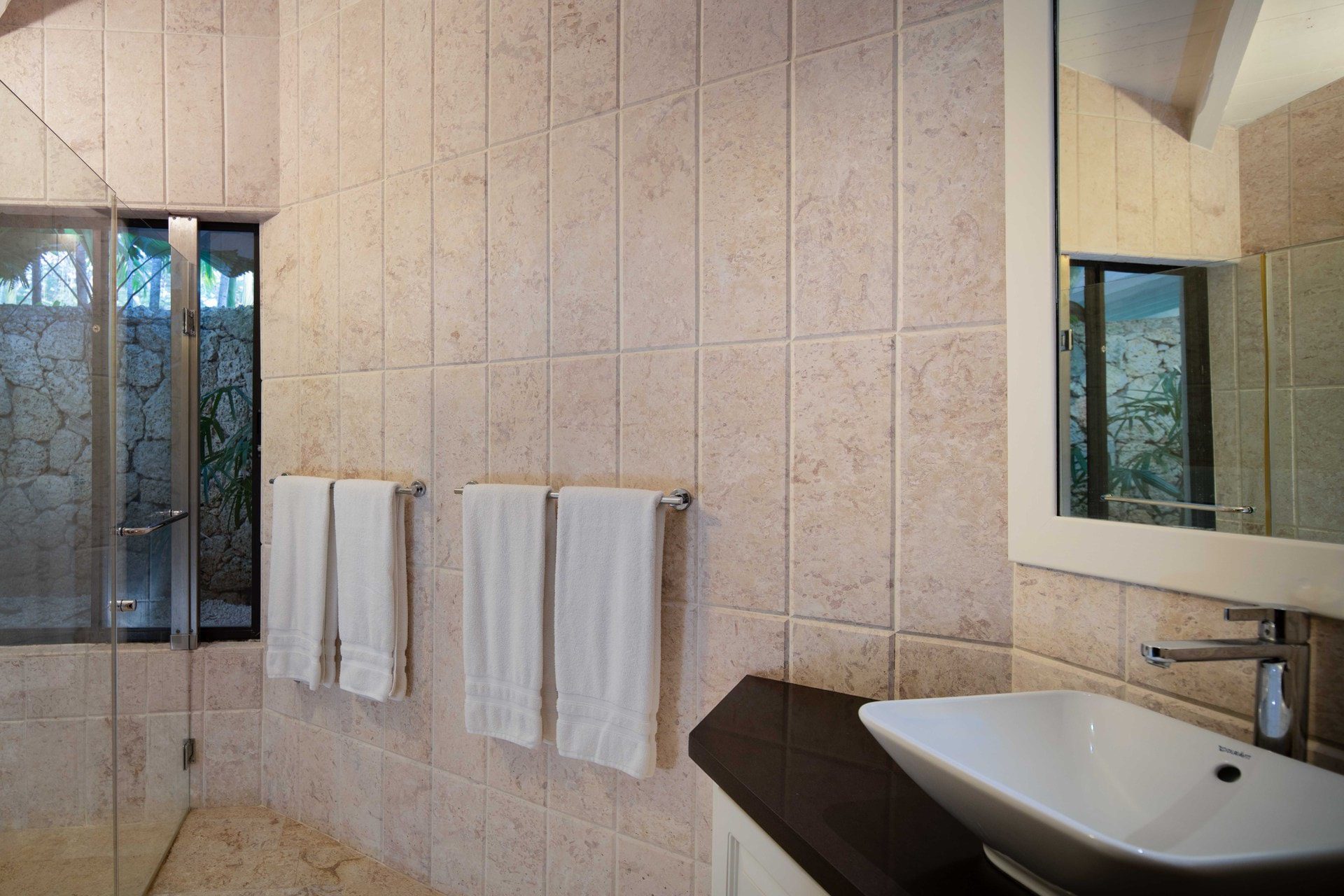 Exclusive 4 Bedroom Villa Aitana Bathroom