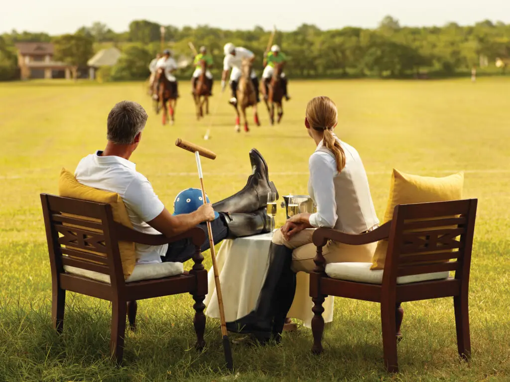 A couple watching equestrian and polo in the dominican repulic