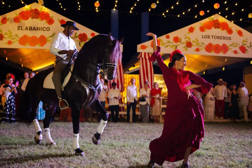 Performers at Alma Casa de Campo