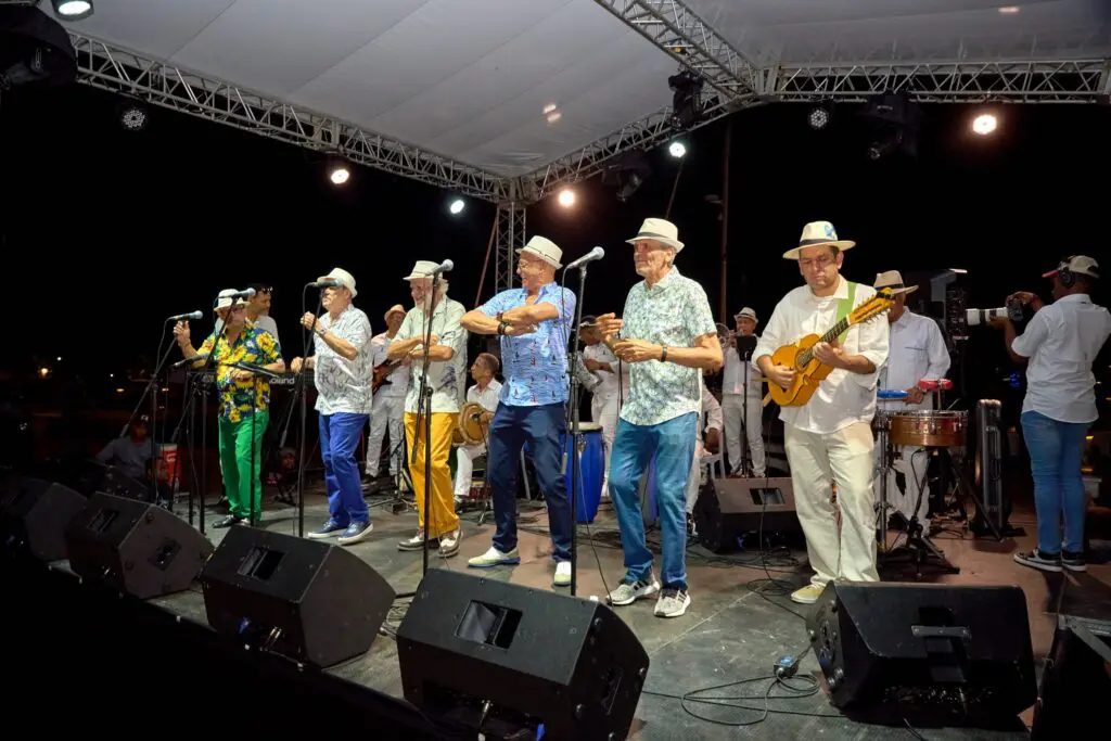 A band performing at the Casa de Campo Marina