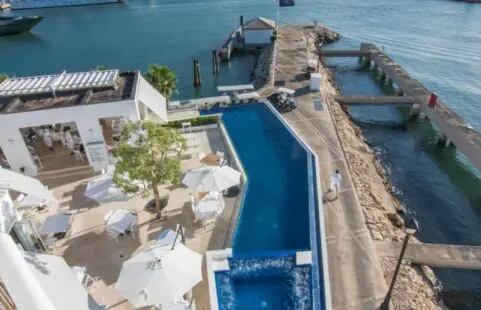 Charming swimming pools at SBG near Minitas Beach