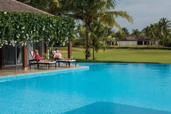 Private pool at one of our family villas in the Dominican Republic||||Cheering with mimosas|Breakfast in villa
