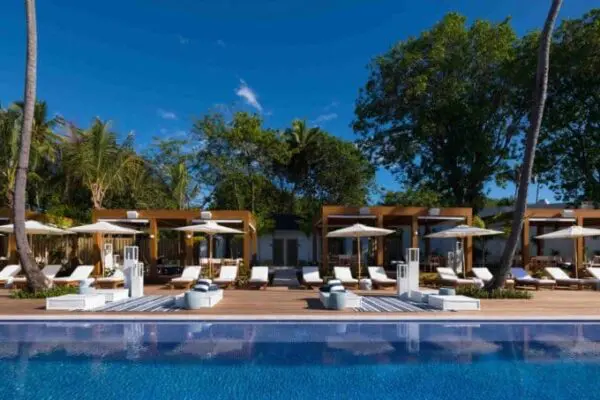 |Minitas Beach Club & Restaurant