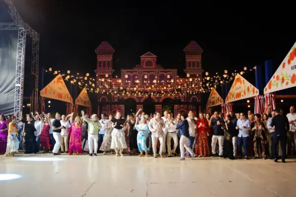 Guests dancing at Alma Casa de Campo event
