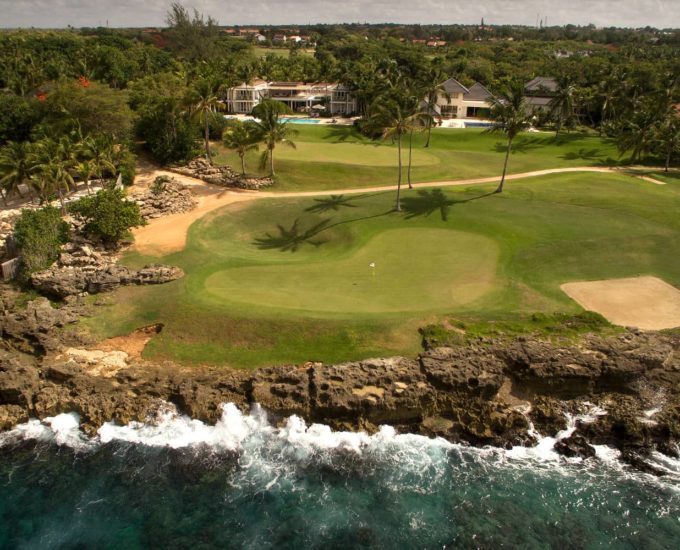 Teeth of the Dog Hole 8 at Casa de Campo Resort and Villas