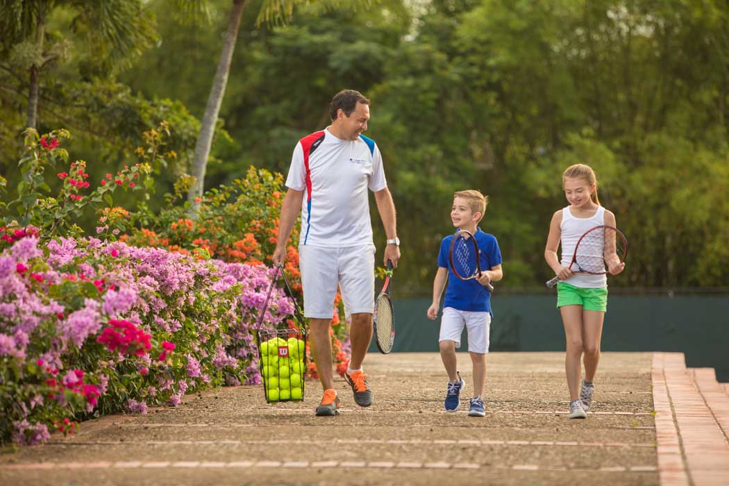 Tennis lessons for the entire family at Casa de Campo Resort & Villas