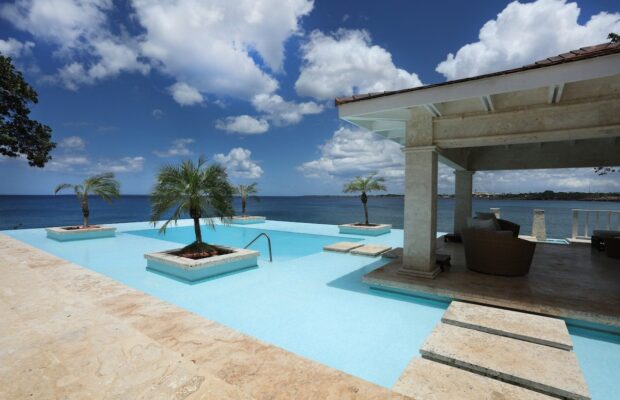 oceanfront-villa