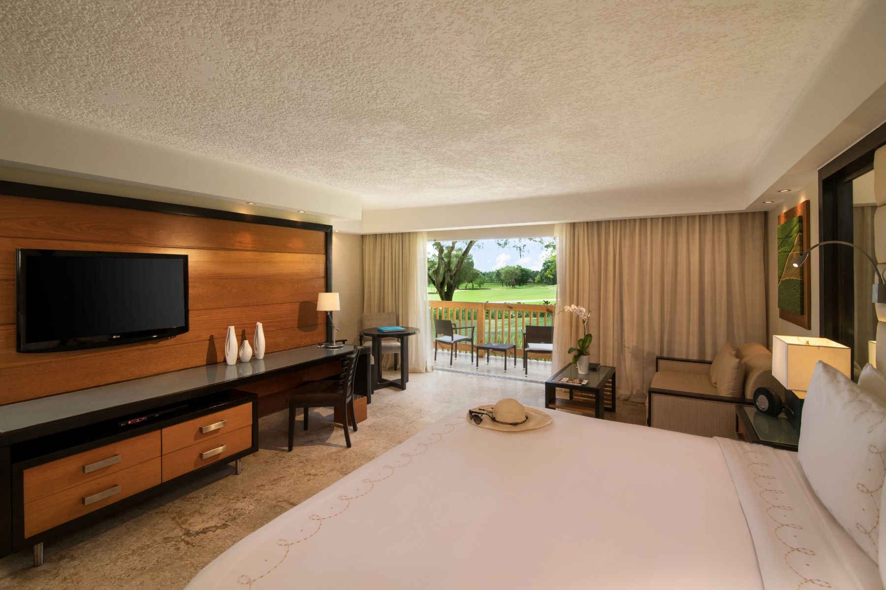 Elite Dominican Republic Resort Hotel Suite at Casa de Campo Resort & Villas.