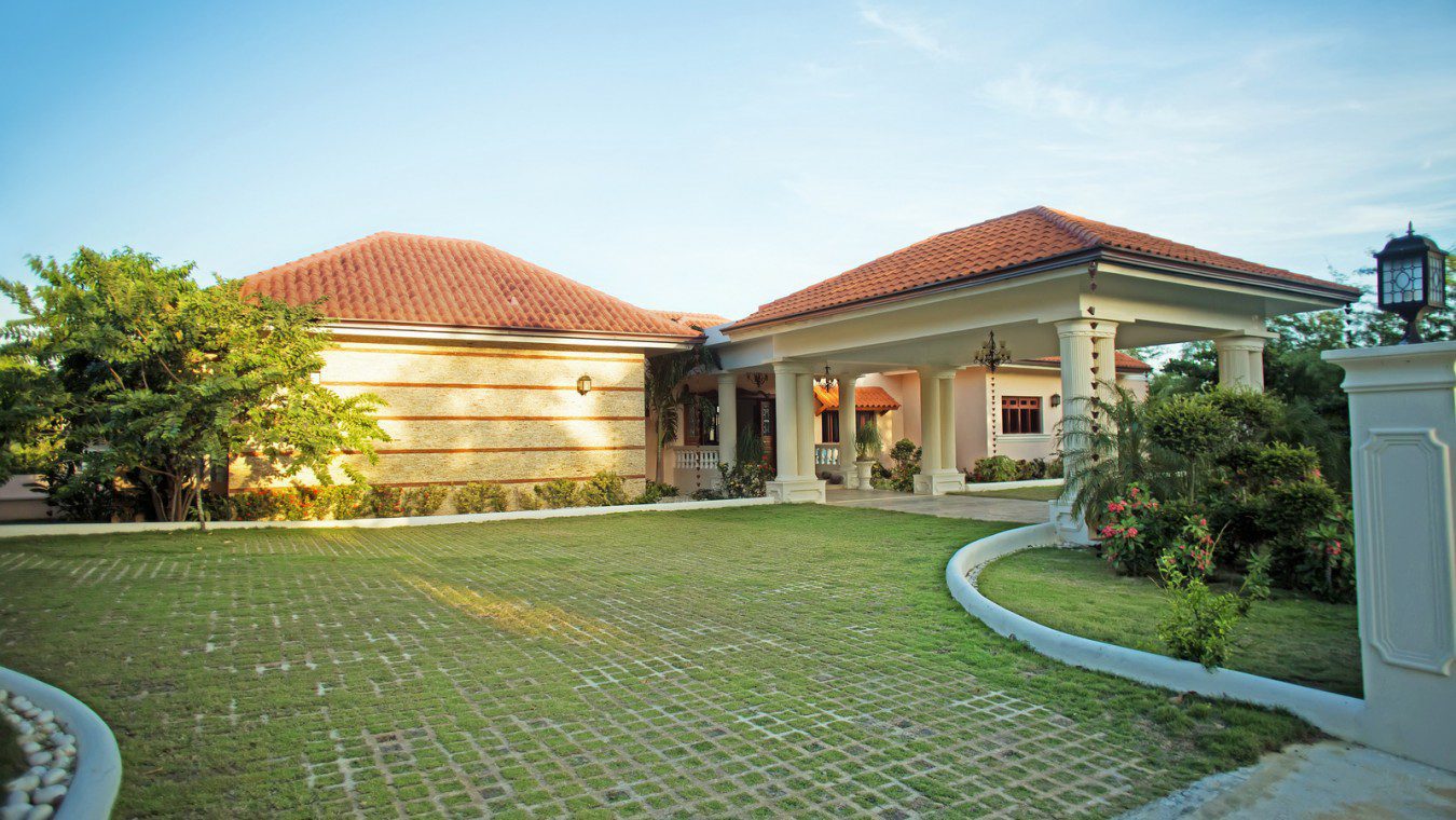 Casa de Campo Villa Exterior Entrance