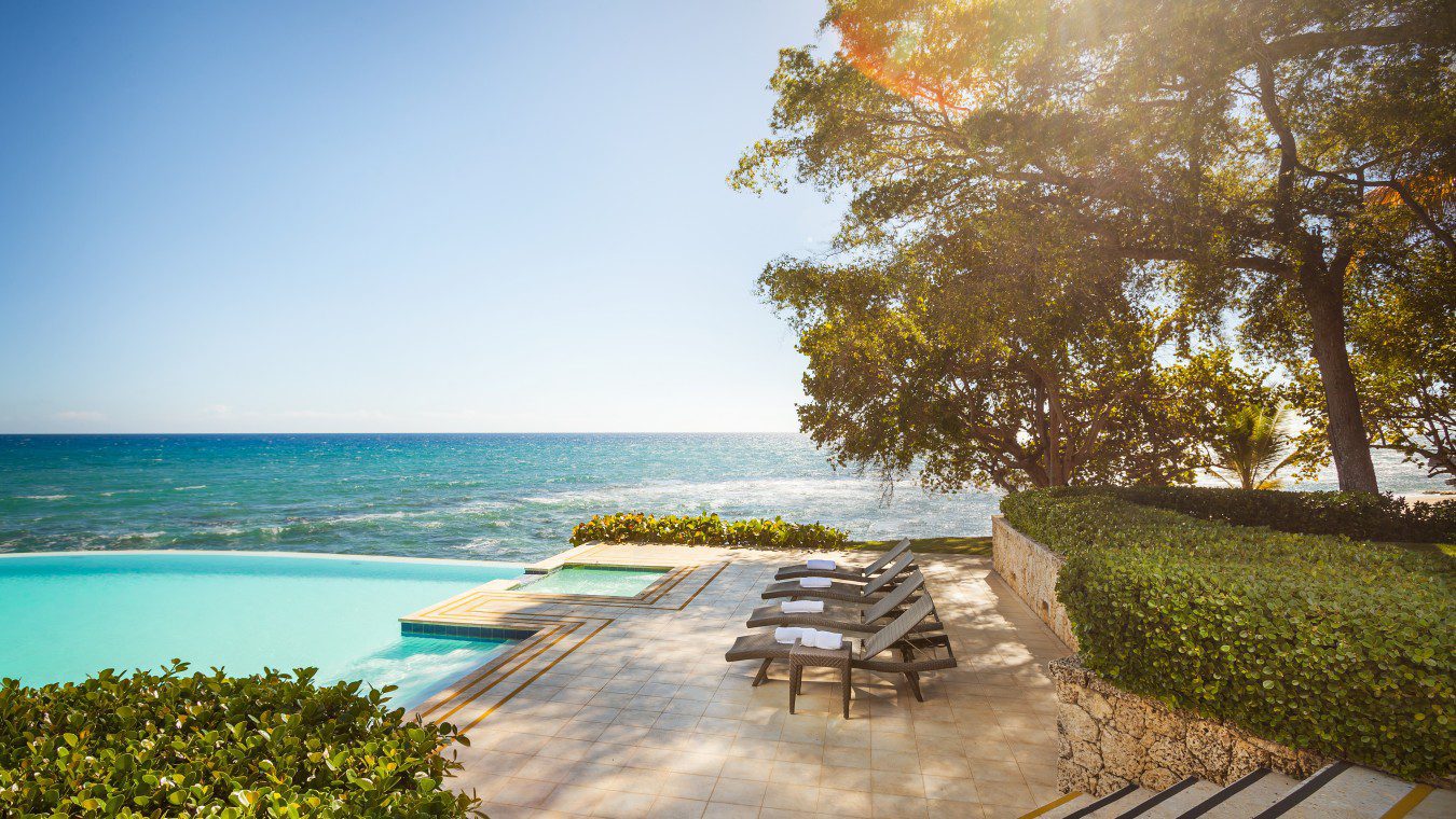 Oceanfront Villas in the Caribbean