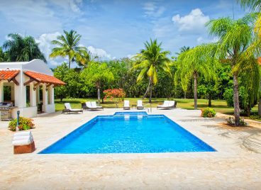 Casa de Campo Villa Estrella Exterior With Pool and Lounge Area