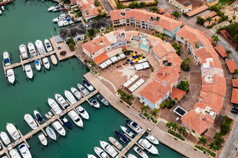 Casa de Campo Marina