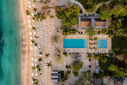 Minitas Beach family pools