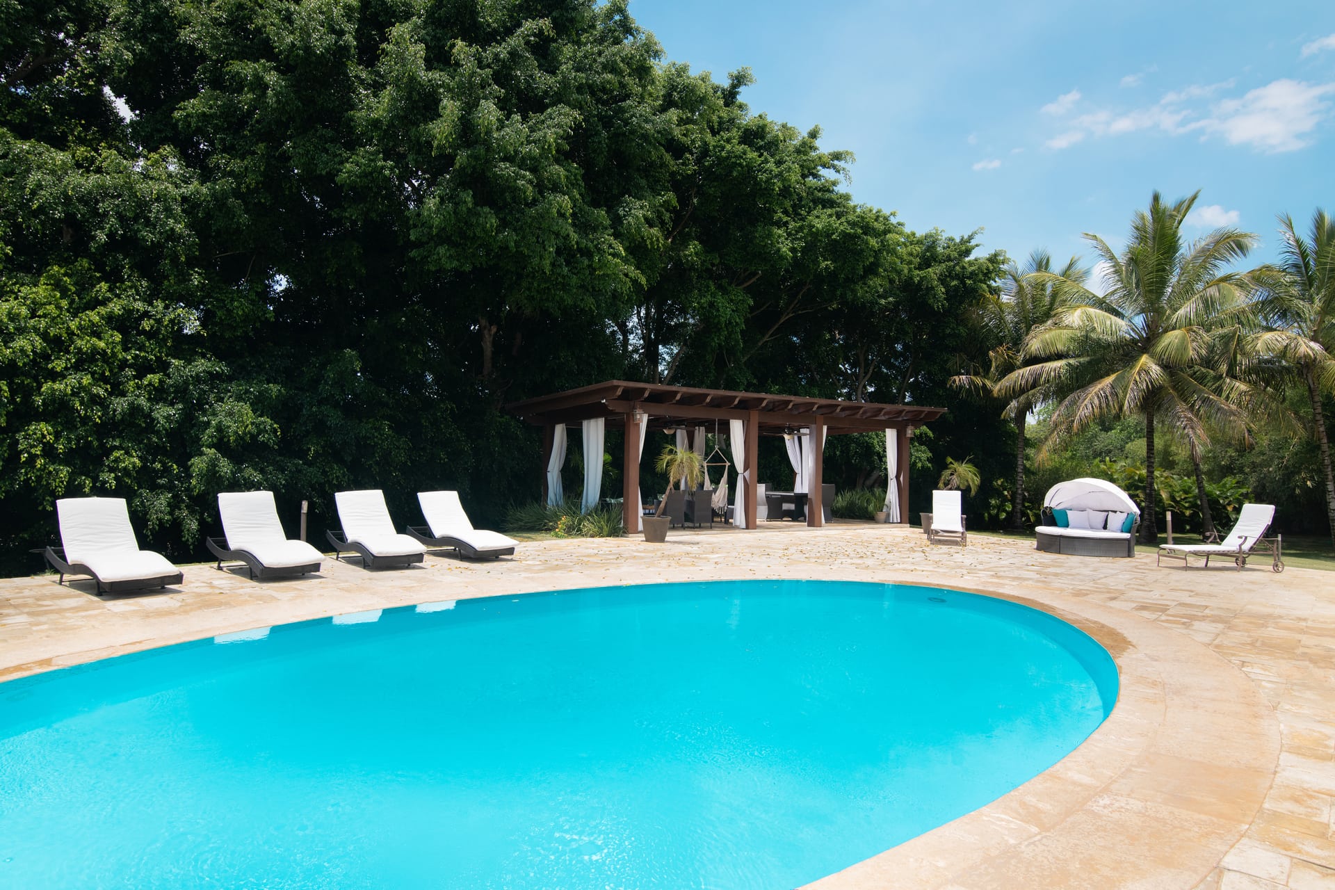 Classic 5 Bedroom Villa Olivo Pool