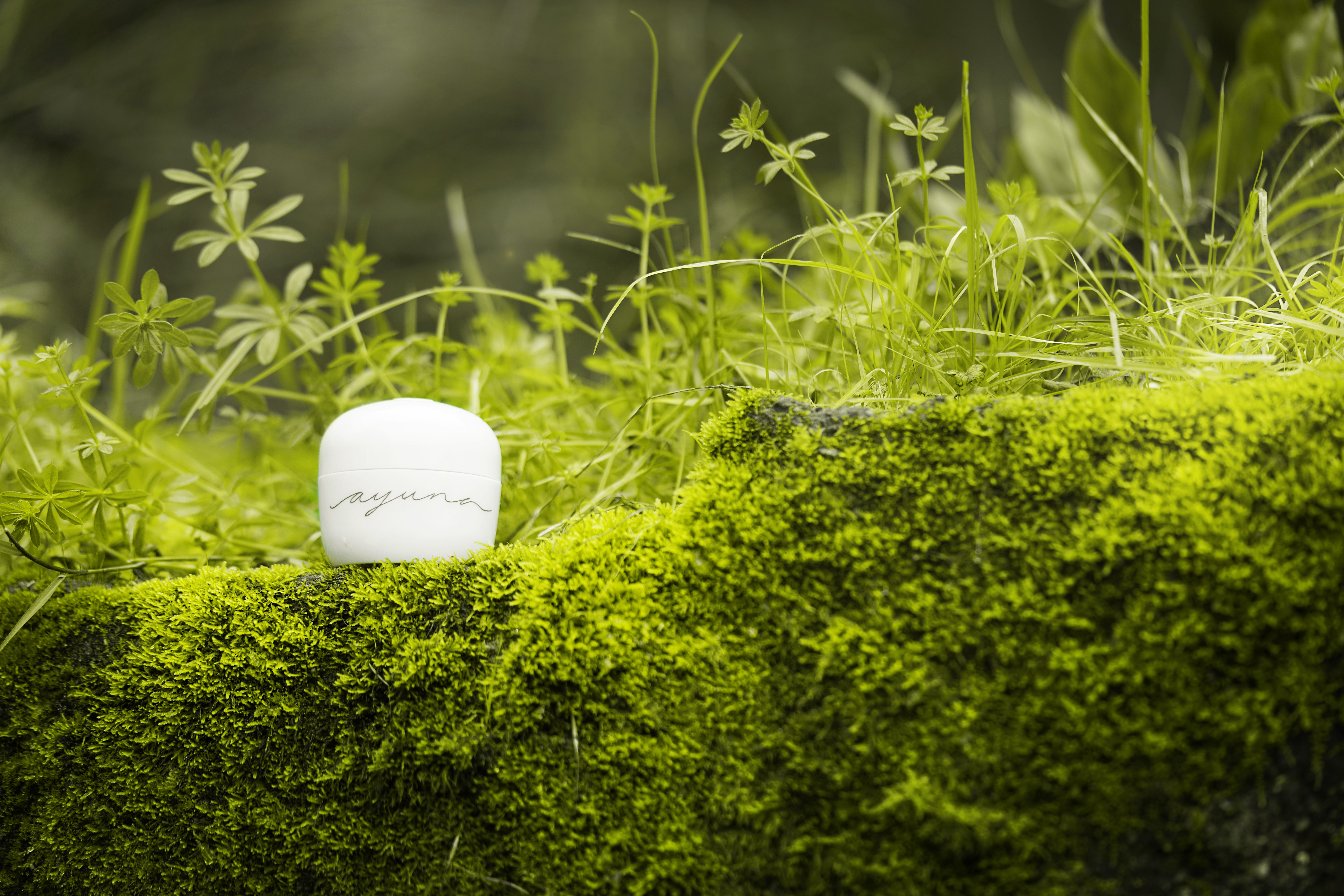 Ayuna – Less is Beauty