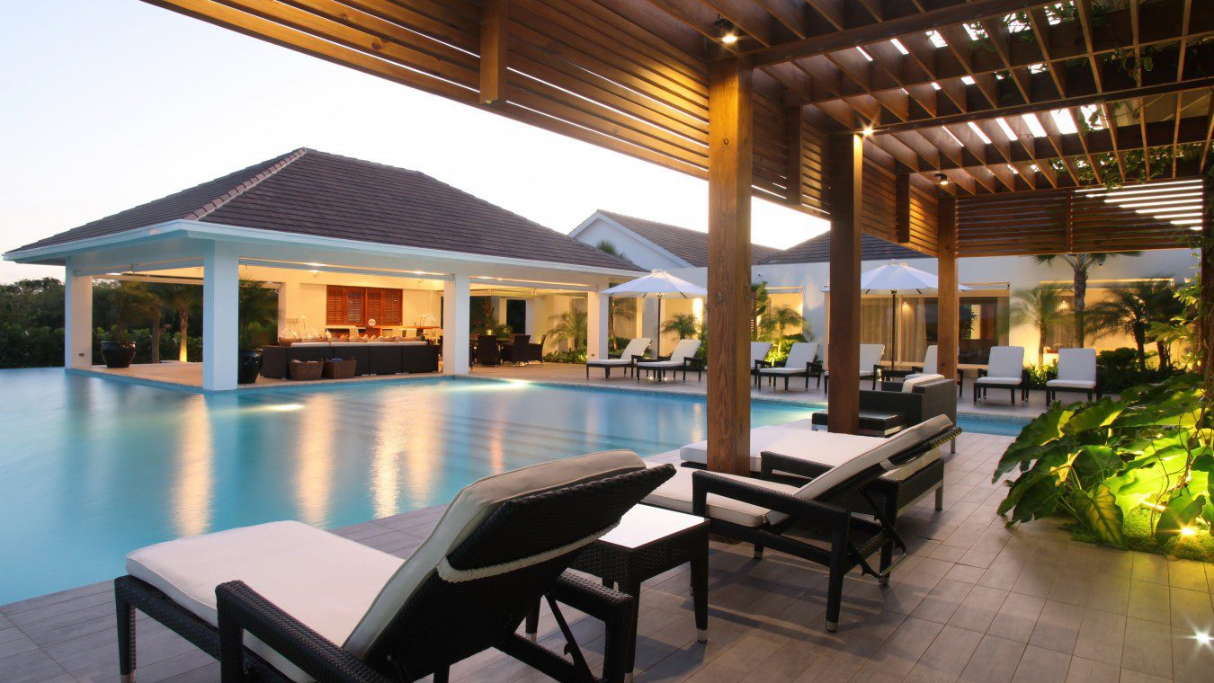 These Gorgeous Villas Come With a Complimentary Private Jet Membership