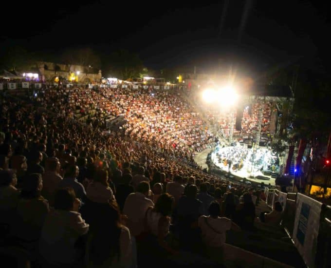 Daily Mail: Ringing in the New Year at Altos de Chavón