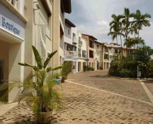 Shops at Casa de Campo