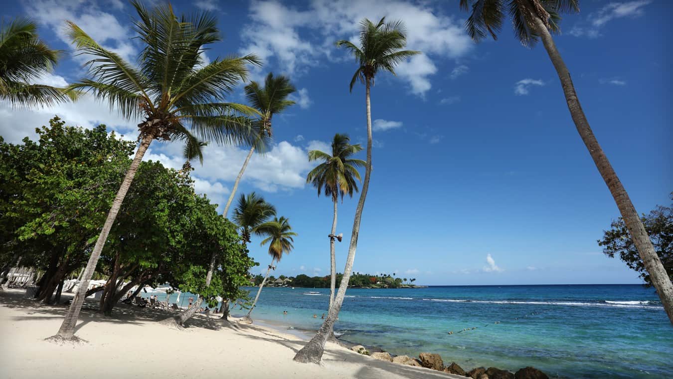 Beach Bag Must-haves on your Casa de Campo Vacation