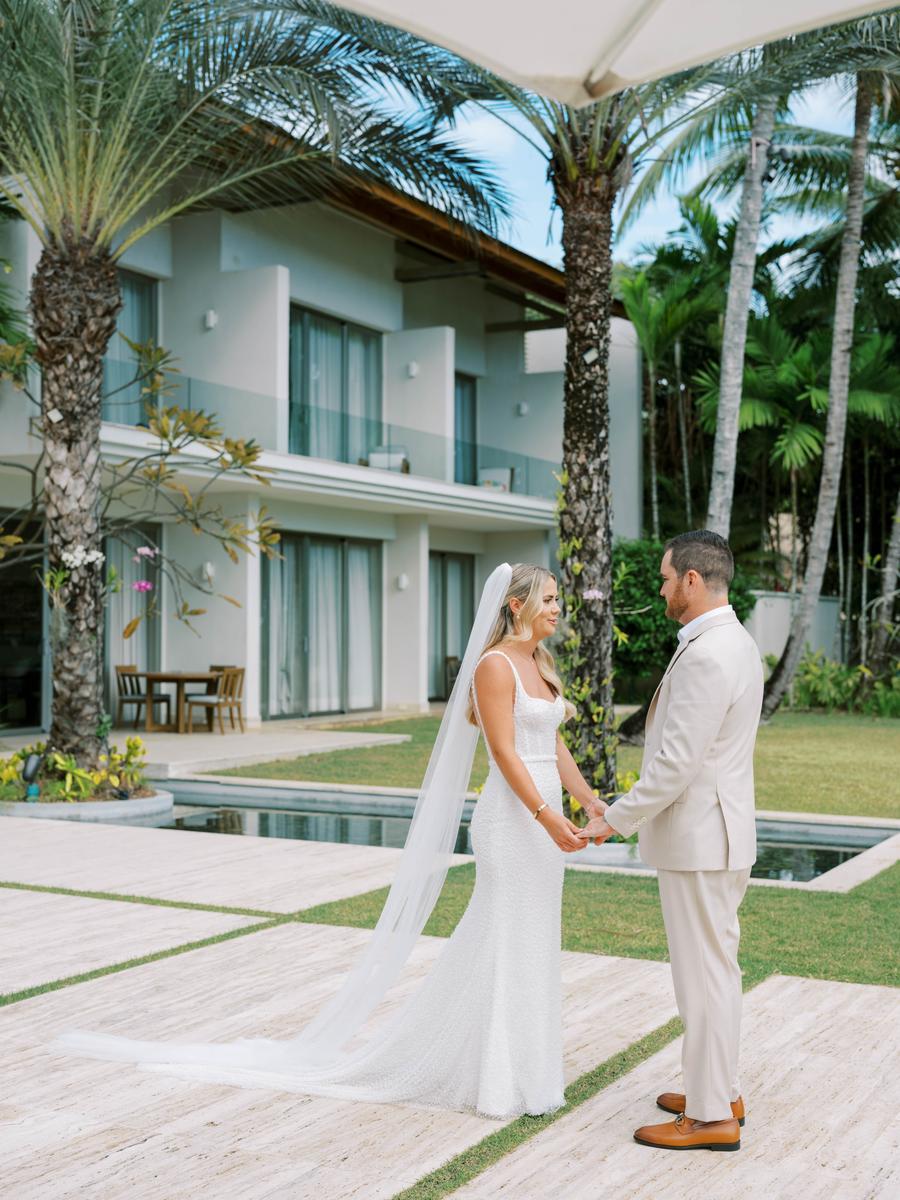 A bride and groom at their Casa de Campo wedding
