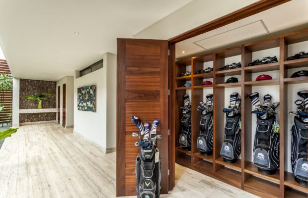 Golf club storage in Casa Alba at Casa de Campo